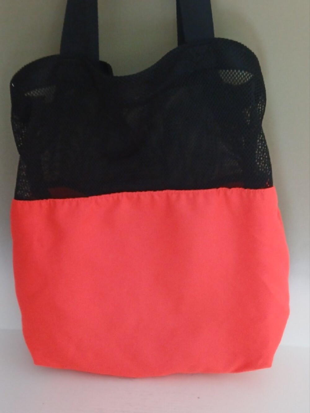 PINK Victoria's Secret Black Mesh and Coral Tote nwot - Picture 2 of 4